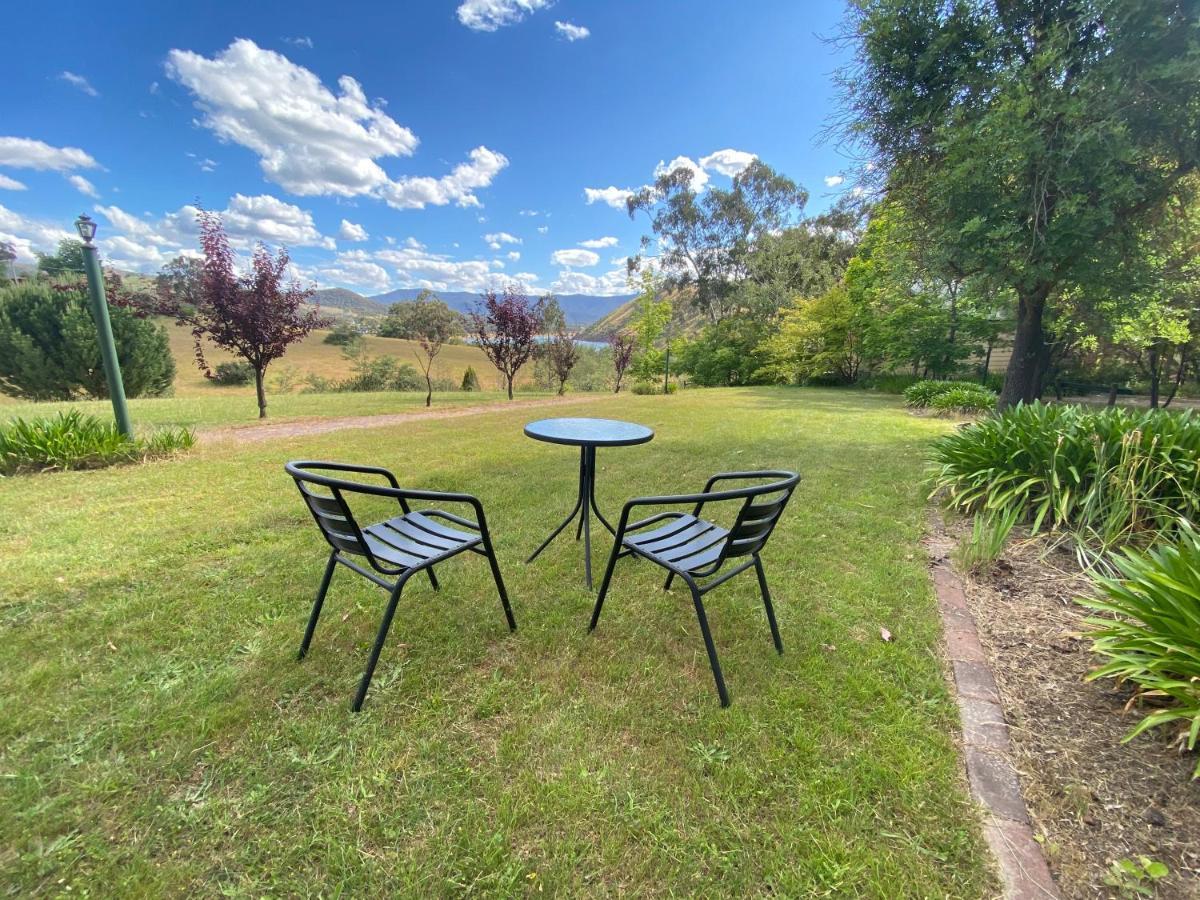 Willowlake Cottages Howqua Bagian luar foto